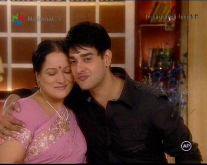 In cautarea fericirii in Love [284]