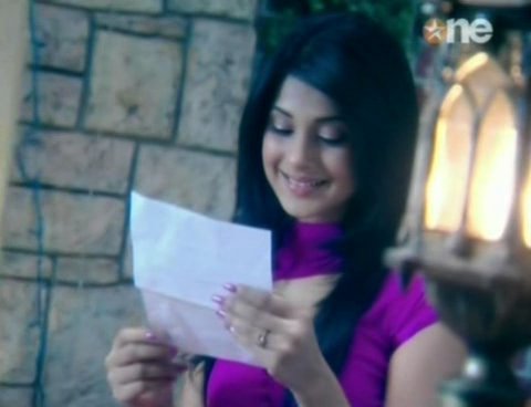 222742_206132982760183_100000904488139_574220_1205997_n - Jennifer Winget 2
