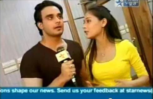 Sara & Angad in Love [14]