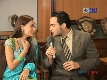 Sara & Angad in Love [23]