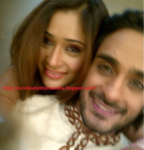 Sara & Angad in Love [25]