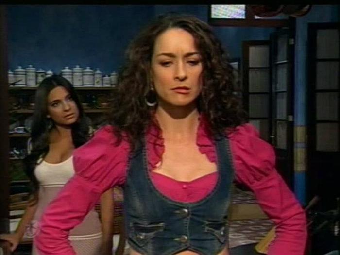 376465_300260036663283_268633506492603_1027490_1842679483_n - La que no podia amar