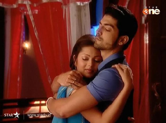 GHSP in Love [1] - GEET HUI SABSE PARAY