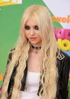 10 - Taylor Momsen