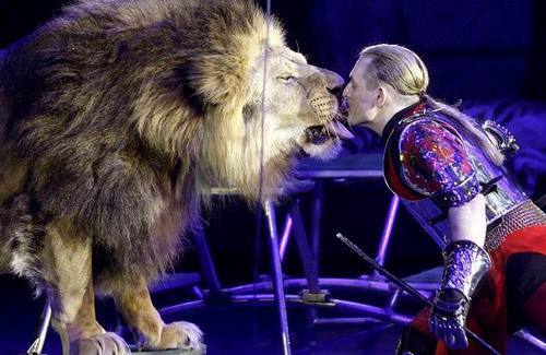 man_riding_lion_4_large