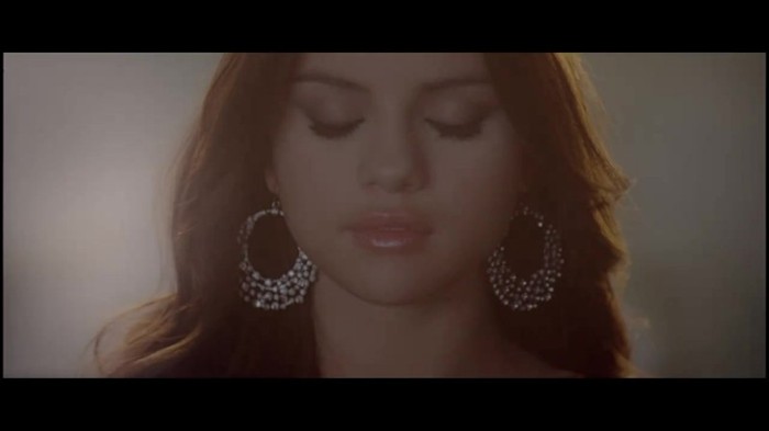 Selena Gomez & The Scene - Who Says 004 - Who Says Official Music Video Screencaps