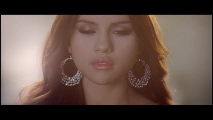 Selena Gomez & The Scene - Who Says 009 - Who Says Official Music Video Screencaps