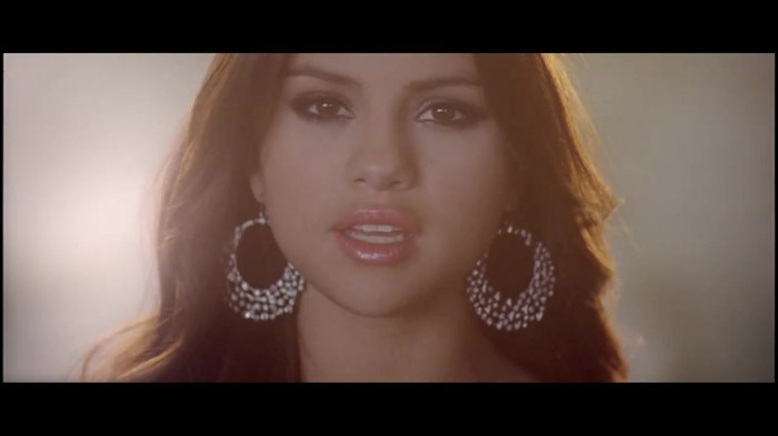 Selena Gomez & The Scene - Who Says 014 - Who Says Official Music Video Screencaps