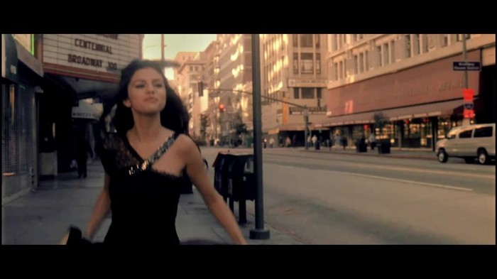 Selena Gomez & The Scene - Who Says 116