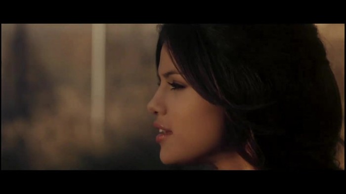 Selena Gomez & The Scene - Who Says 259