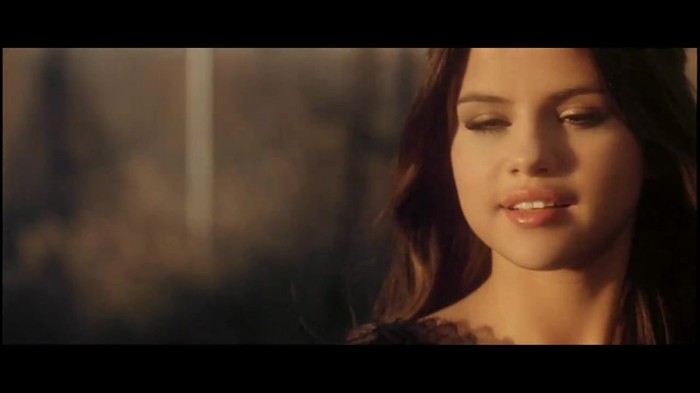 Selena Gomez & The Scene - Who Says 262