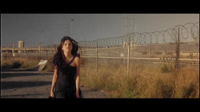 Selena Gomez & The Scene - Who Says 270