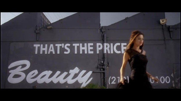 Selena Gomez & The Scene - Who Says 320