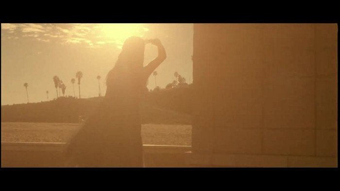 Selena Gomez & The Scene - Who Says 324