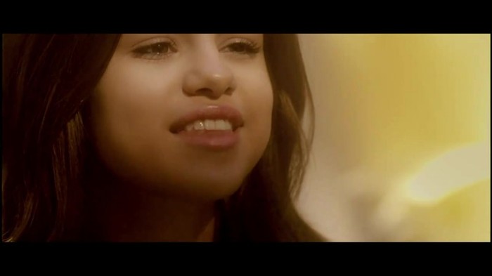 Selena Gomez & The Scene - Who Says 365