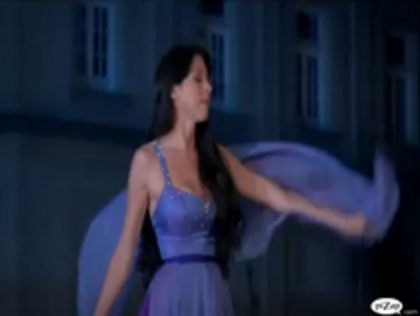 30600240_WJJAUDXYV; cool...
