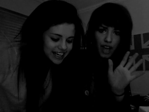 demi Lovato and Selena Gomez shout outs!! 103