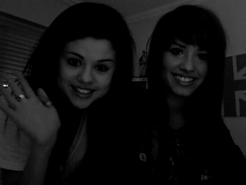 demi Lovato and Selena Gomez shout outs!! 143