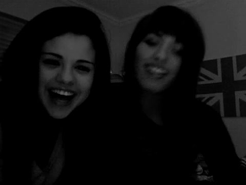 demi Lovato and Selena Gomez shout outs!! 599