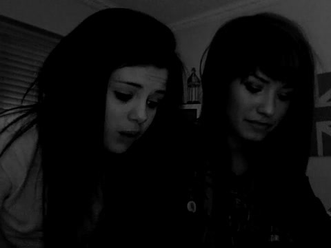 demi Lovato and Selena Gomez shout outs!! 191