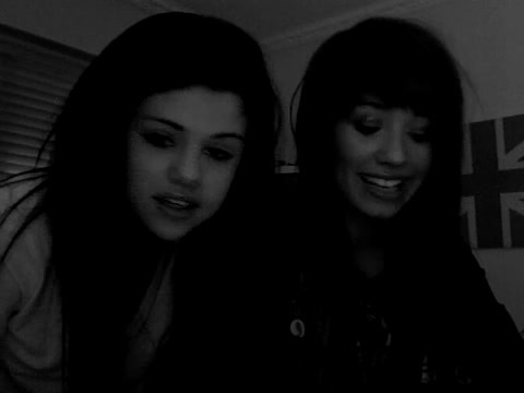 demi Lovato and Selena Gomez shout outs!! 229