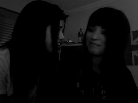 demi Lovato and Selena Gomez shout outs!! 687