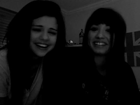 demi Lovato and Selena Gomez shout outs!! 703