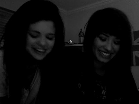 demi Lovato and Selena Gomez shout outs!! 710