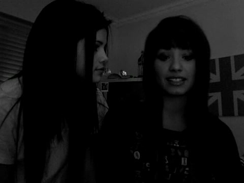 demi Lovato and Selena Gomez shout outs!! 1246