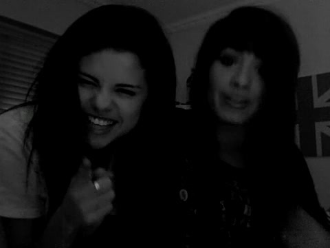 demi Lovato and Selena Gomez shout outs!! 358
