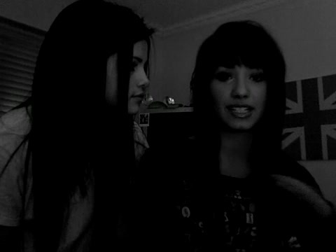 demi Lovato and Selena Gomez shout outs!! 1262