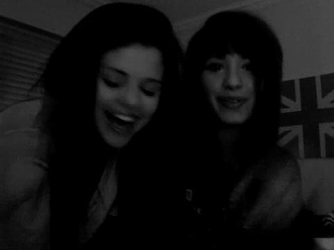 demi Lovato and Selena Gomez shout outs!! 371