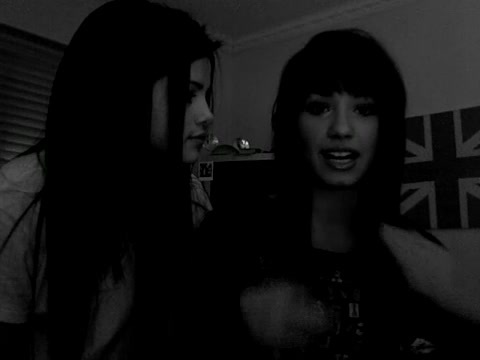 demi Lovato and Selena Gomez shout outs!! 1265