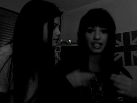 demi Lovato and Selena Gomez shout outs!! 1267