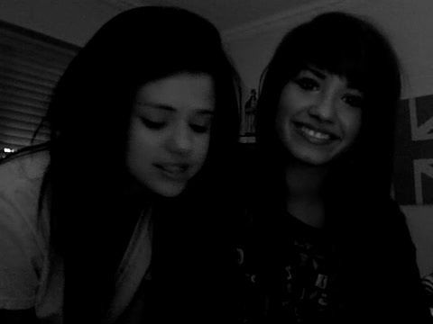 demi Lovato and Selena Gomez shout outs!! 396