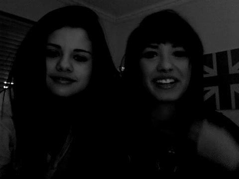 demi Lovato and Selena Gomez shout outs!! 1816