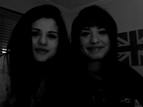 demi Lovato and Selena Gomez shout outs!! 1827