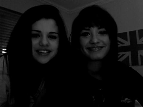 demi Lovato and Selena Gomez shout outs!! 1834