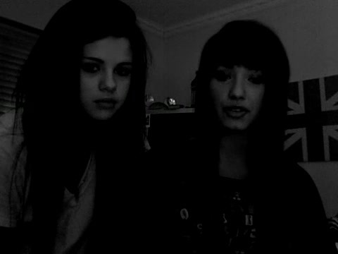 demi Lovato and Selena Gomez shout outs!! 1336