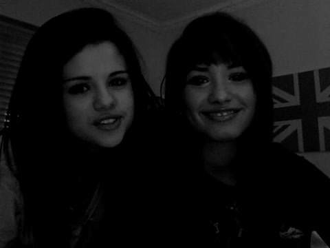 demi Lovato and Selena Gomez shout outs!! 1843