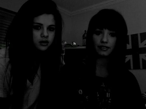 demi Lovato and Selena Gomez shout outs!! 1342