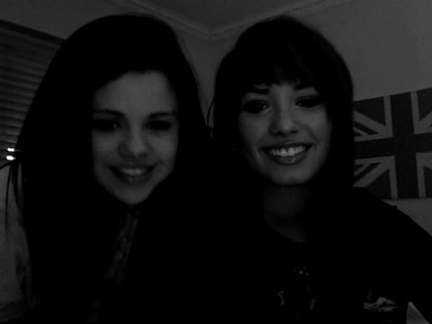 demi Lovato and Selena Gomez shout outs!! 1859 - Demilush and Selena Gomez shout outs Part oo4