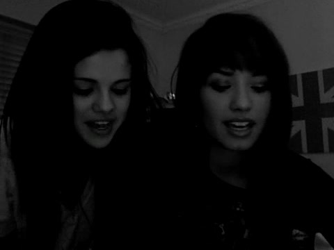 demi Lovato and Selena Gomez shout outs!! 1880