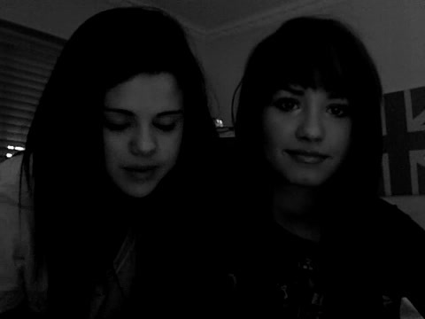 demi Lovato and Selena Gomez shout outs!! 1911 - Demilush and Selena Gomez shout outs Part oo4