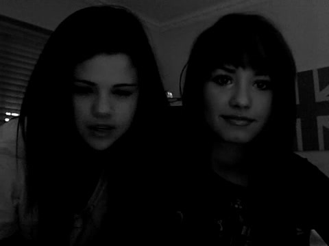 demi Lovato and Selena Gomez shout outs!! 1912 - Demilush and Selena Gomez shout outs Part oo4