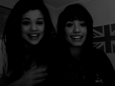 demi Lovato and Selena Gomez shout outs!! 1965