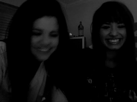 demi Lovato and Selena Gomez shout outs!! 2080