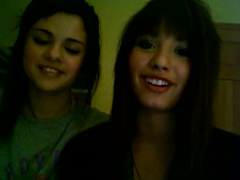 Demi Lovato and Selena Gomez vlog #1 136 - Demilush and Selena Gomez vlog Part oo1