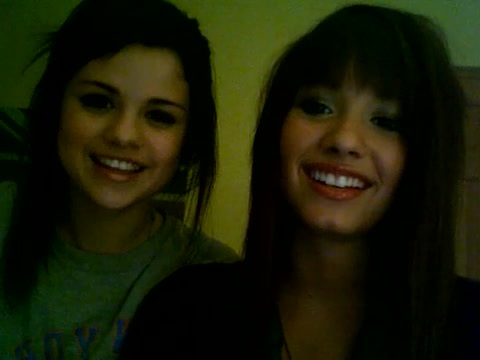 Demi Lovato and Selena Gomez vlog #1 161 - Demilush and Selena Gomez vlog Part oo1