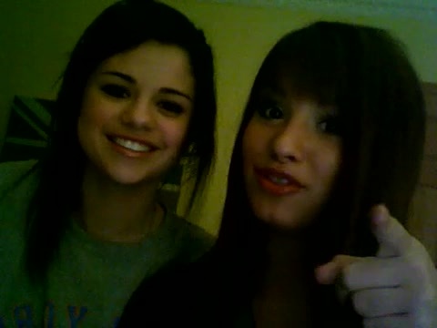 Demi Lovato and Selena Gomez vlog #1 461